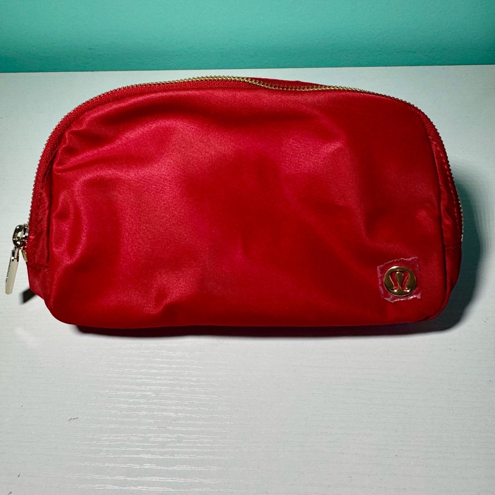 NWT Lululemon Lunar Everywhere Belt Bag Dark Red Gold Original Belt SOLD OUT